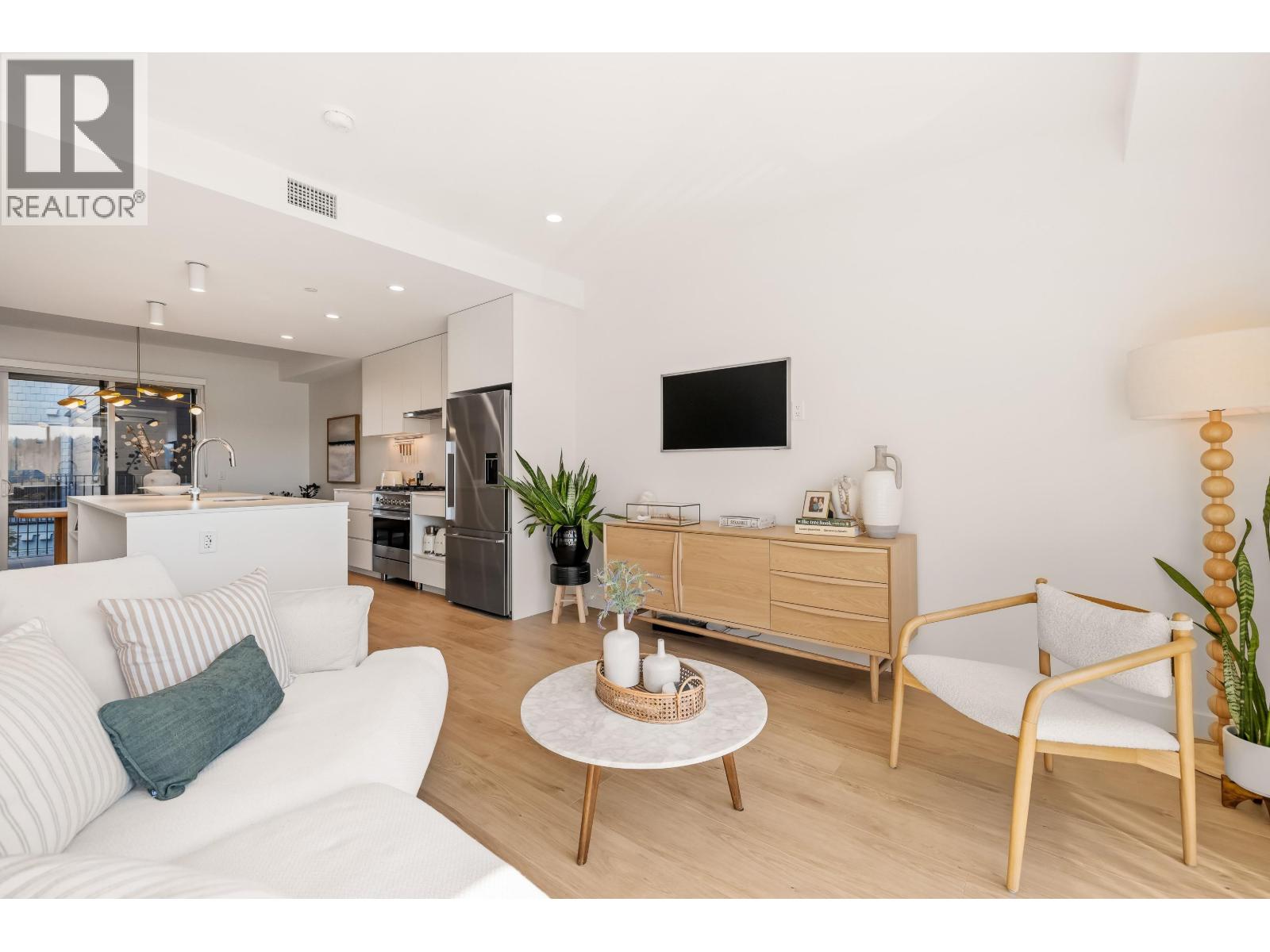 #26-6340 MARKET Avenue, Tsawwassen