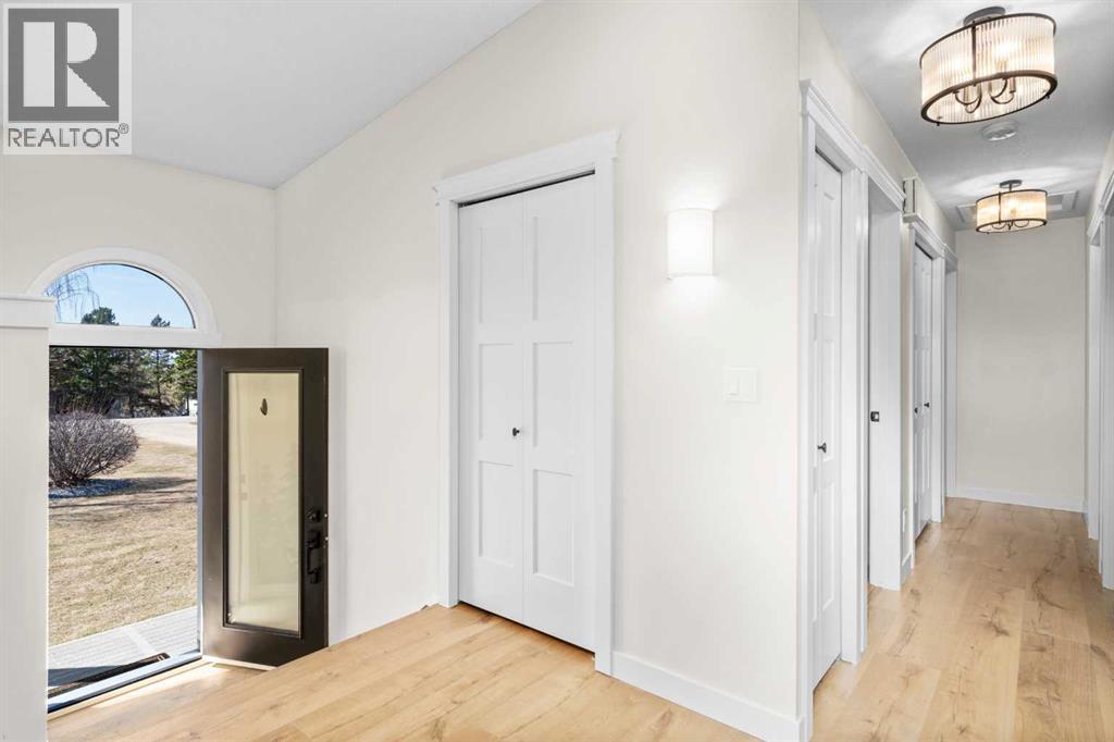 26534 Township Road 384, Rural Red Deer County