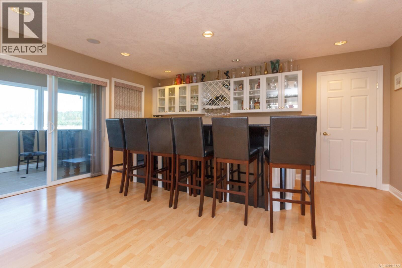 7112 Puckle Rd, Central Saanich