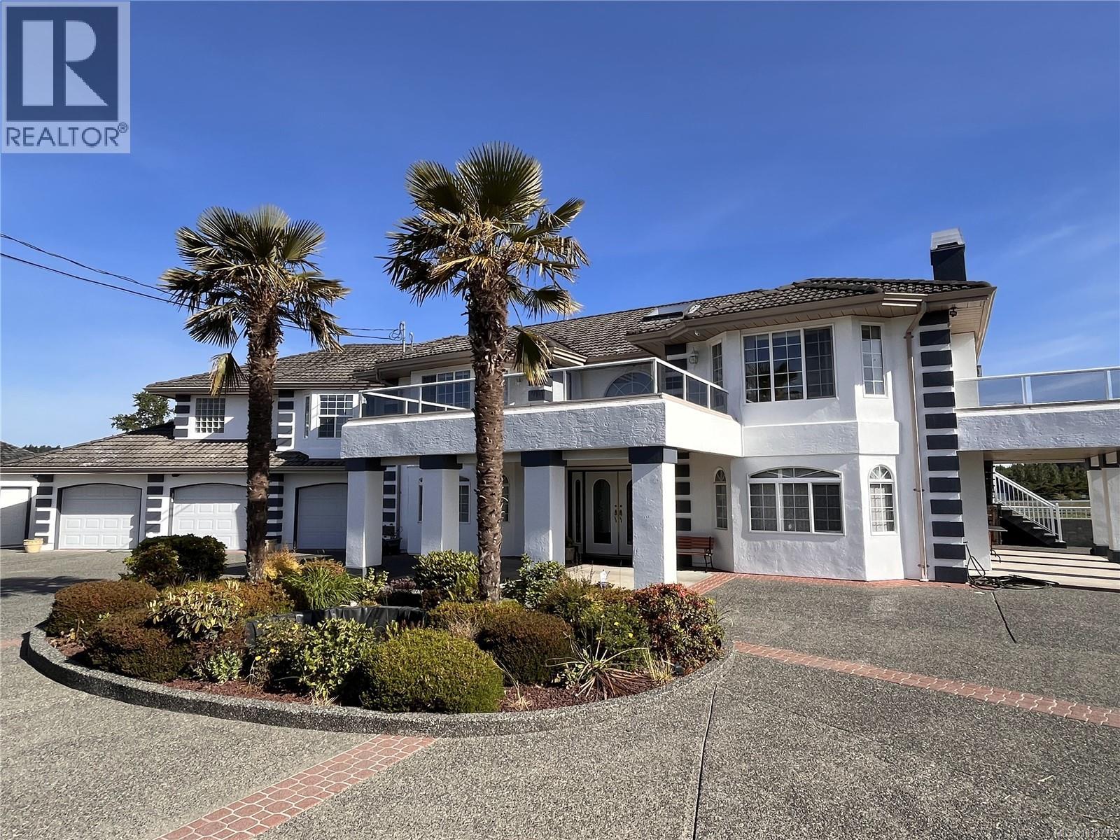 7112 Puckle Rd, Central Saanich