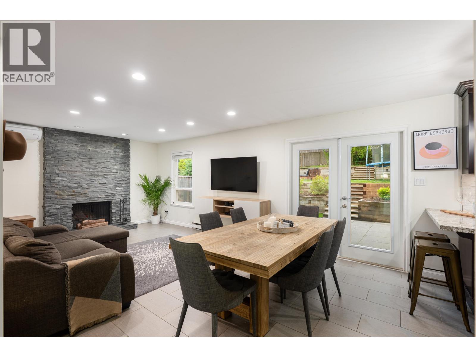 1005 ALPINE PLACE, Port Moody