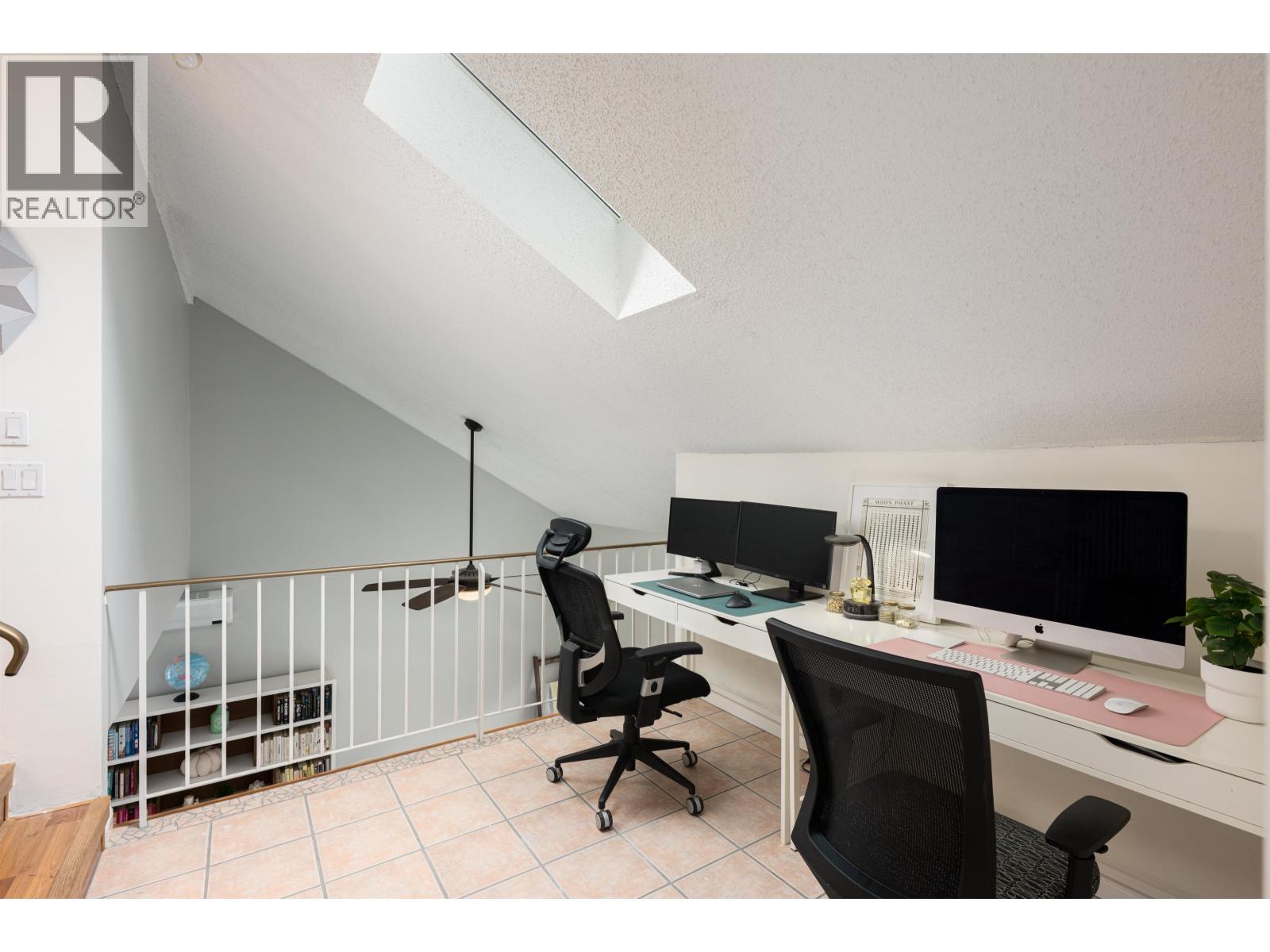 1005 ALPINE PLACE, Port Moody