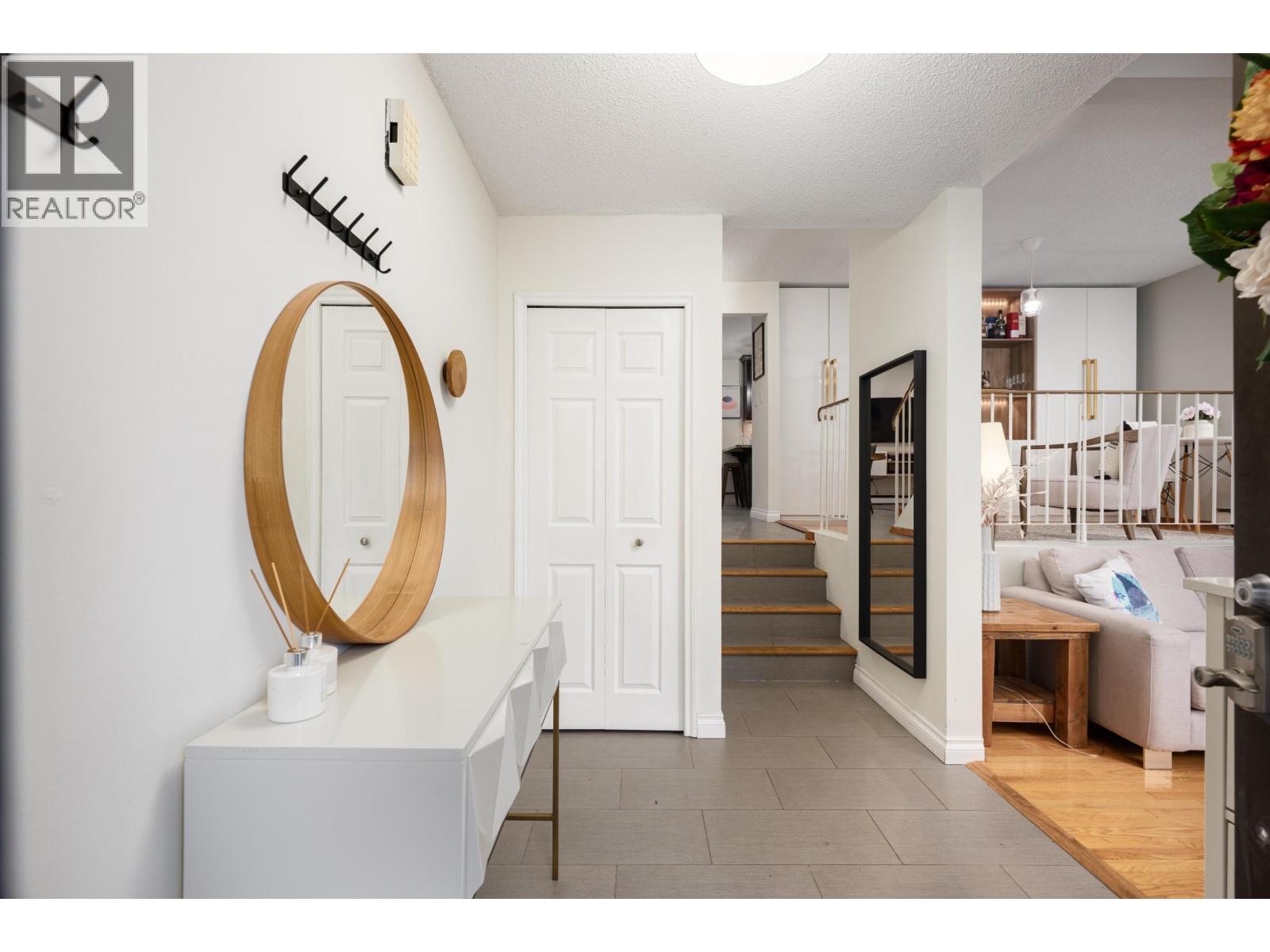 1005 ALPINE PLACE, Port Moody