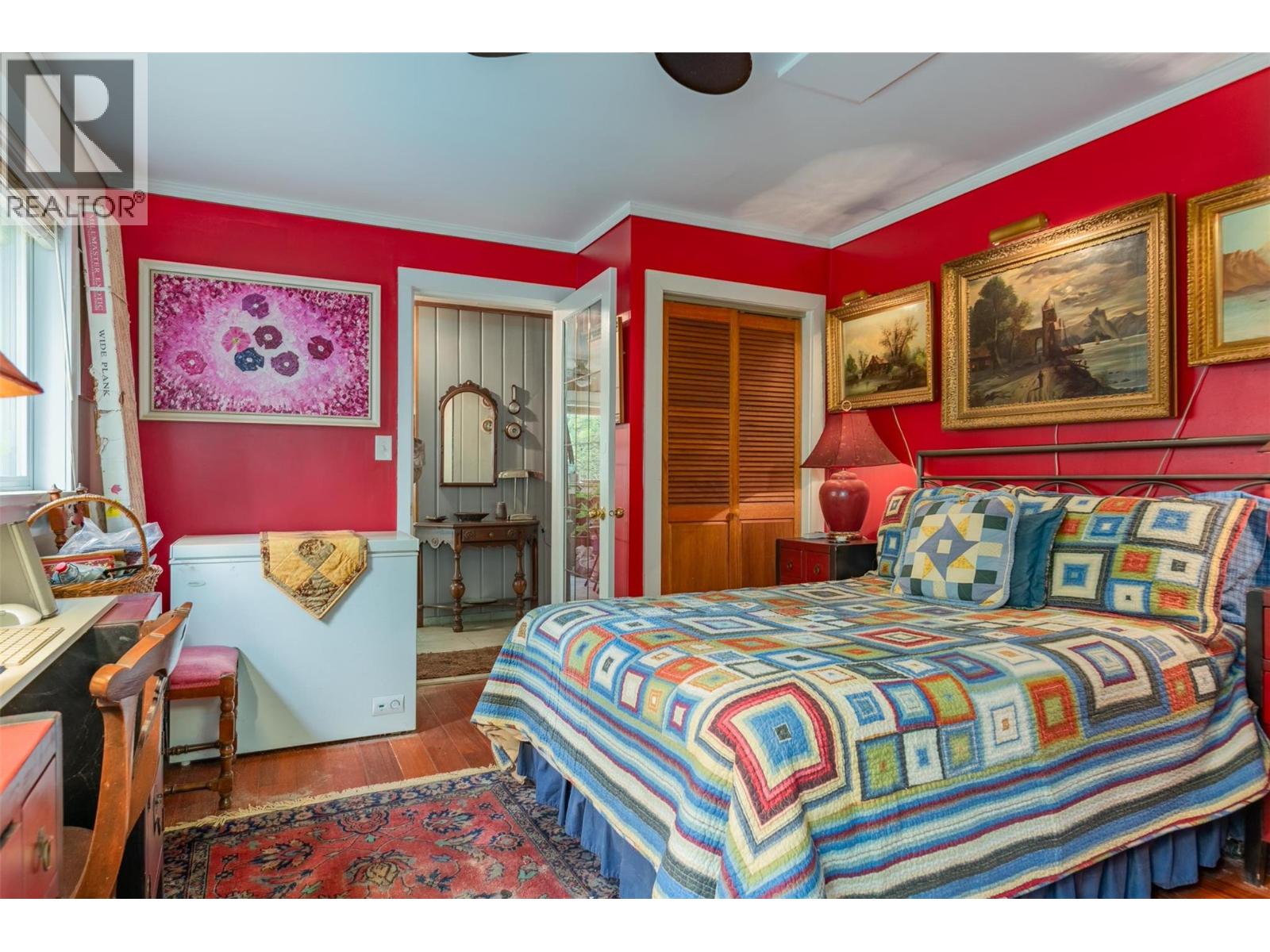 7460 Highway 3a, Balfour