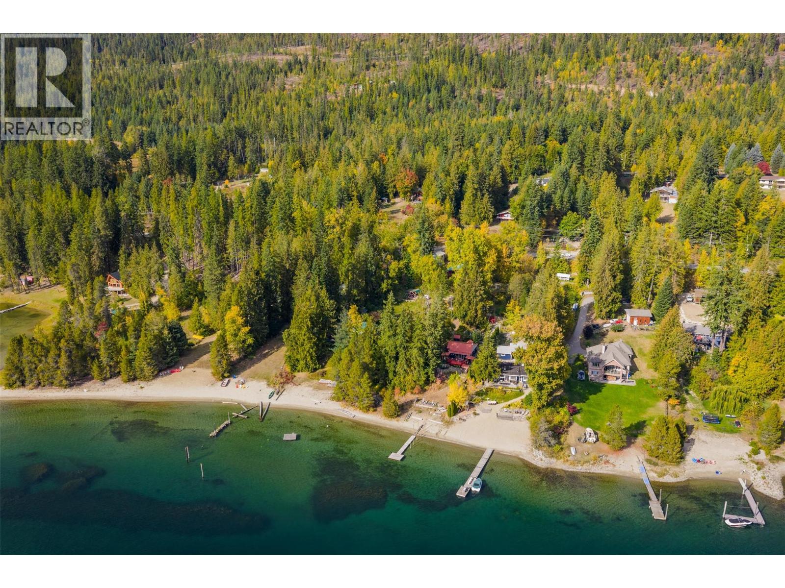 7460 Highway 3a, Balfour