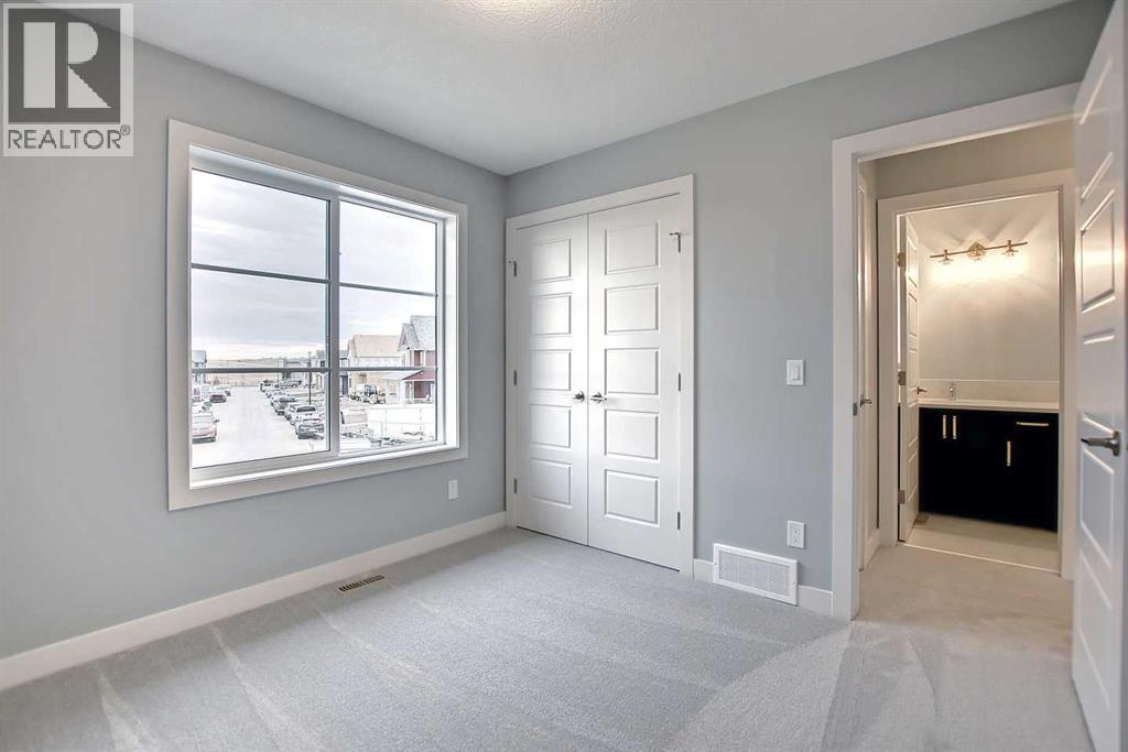 37 Southborough Lane, Cochrane