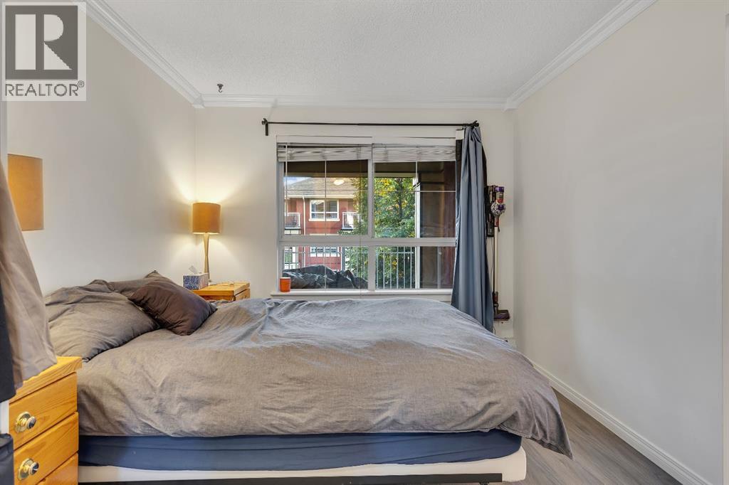 Single Family House for Sale in   Richard Place SW Lincoln Park Calgary 