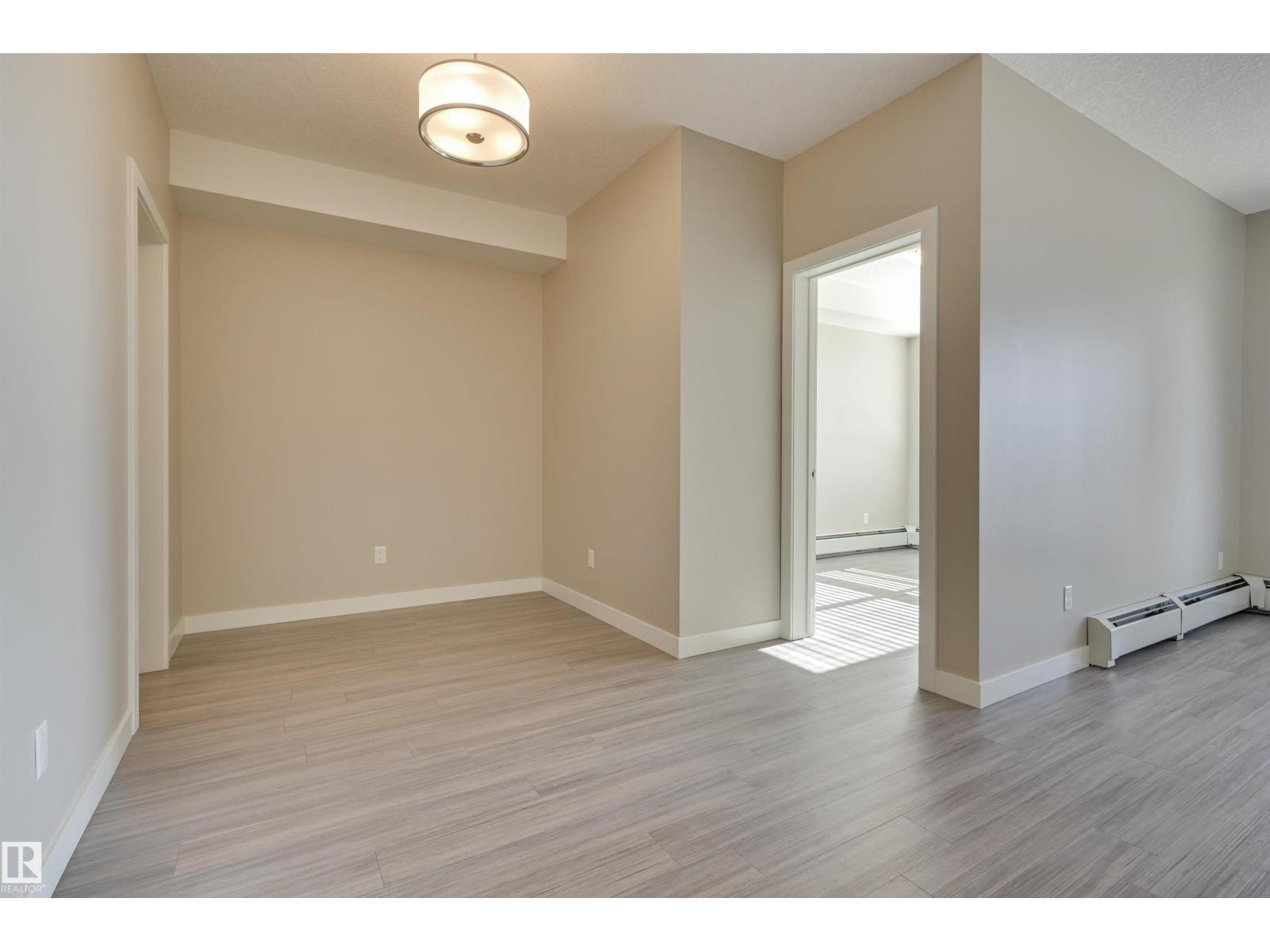 #205 17 COLUMBIA AVENUE, Devon