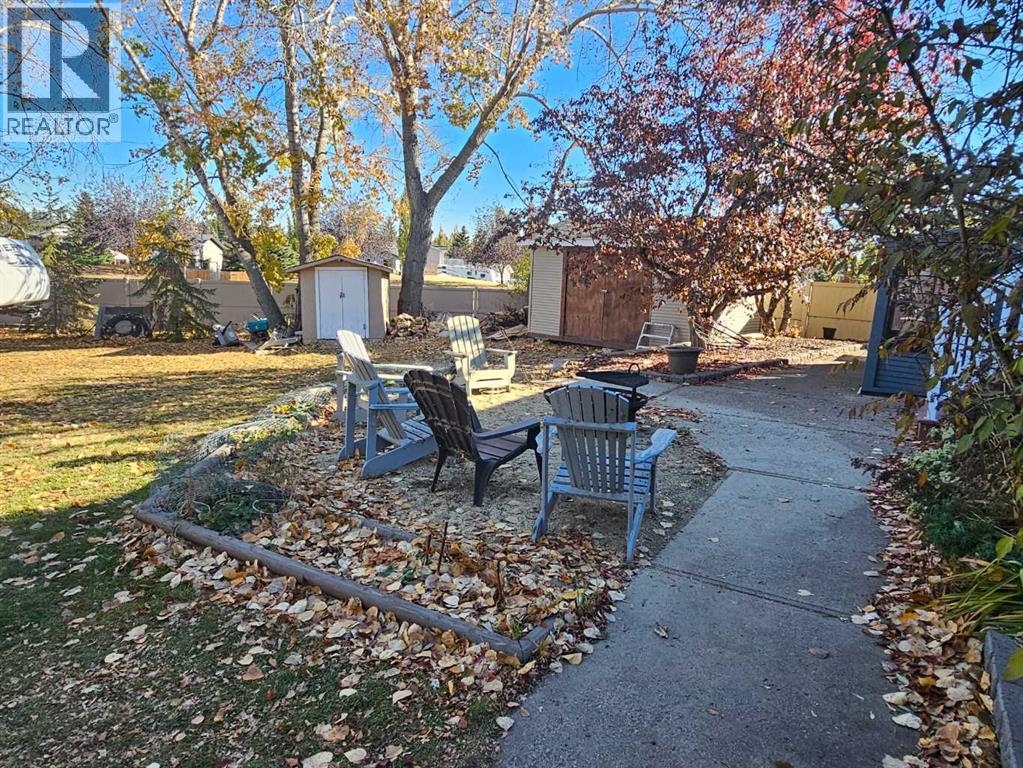 31 Willow Crescent, Lacombe