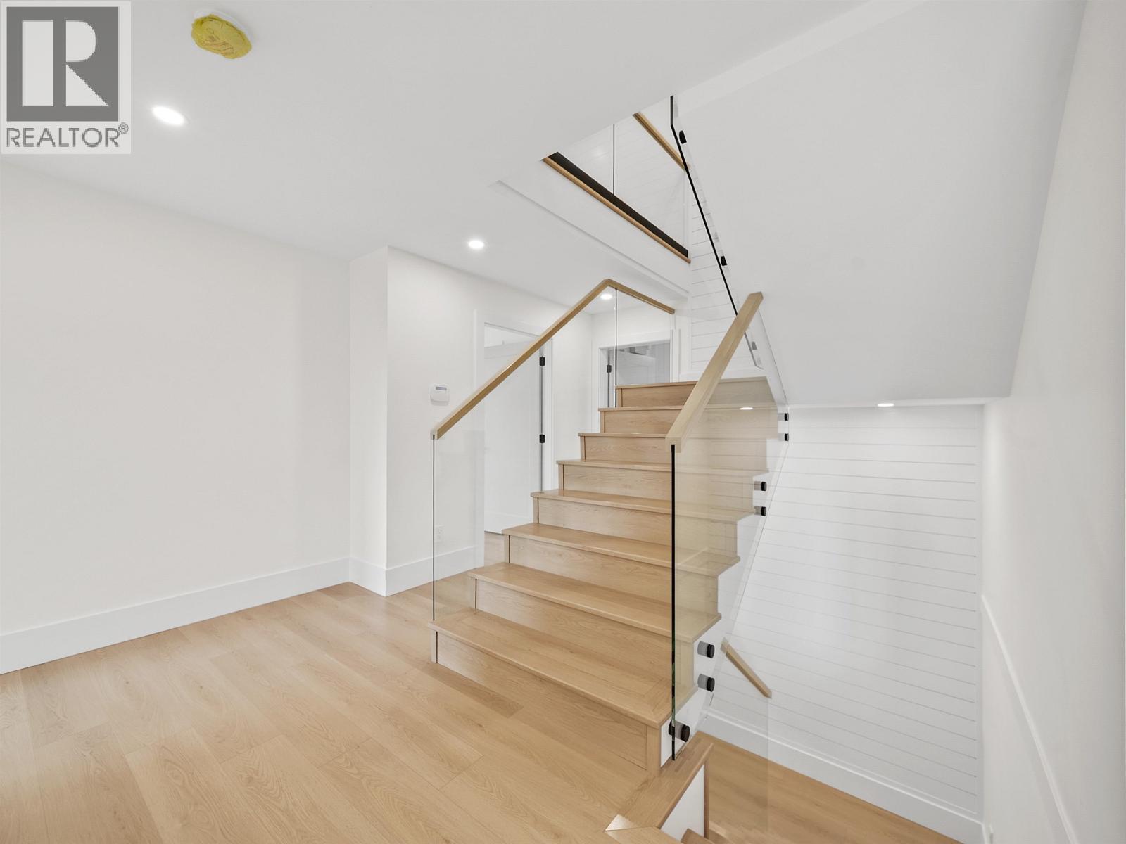 6067 44A Avenue, Ladner