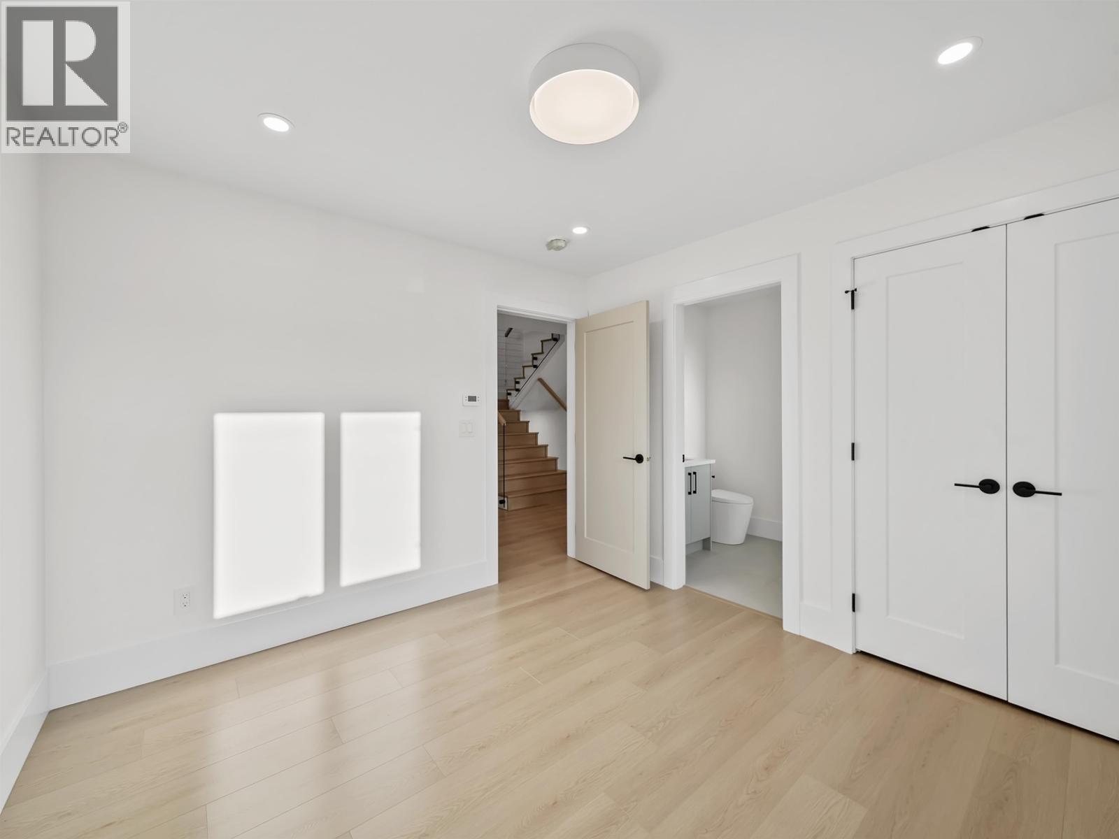 6067 44A Avenue, Ladner