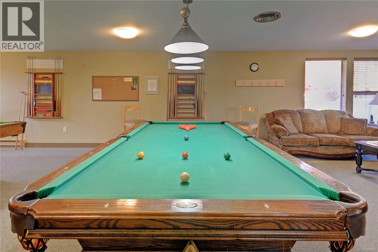  2135 Summergate Boulevard, Sidney