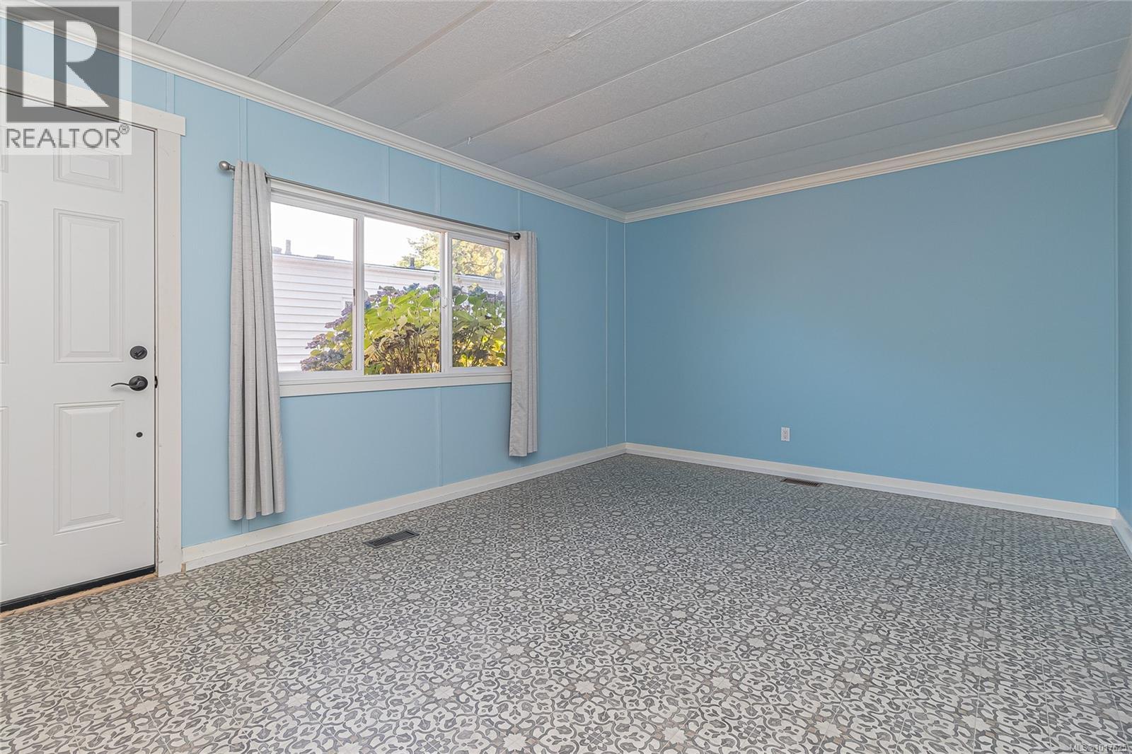 2135 Summergate Blvd - 21