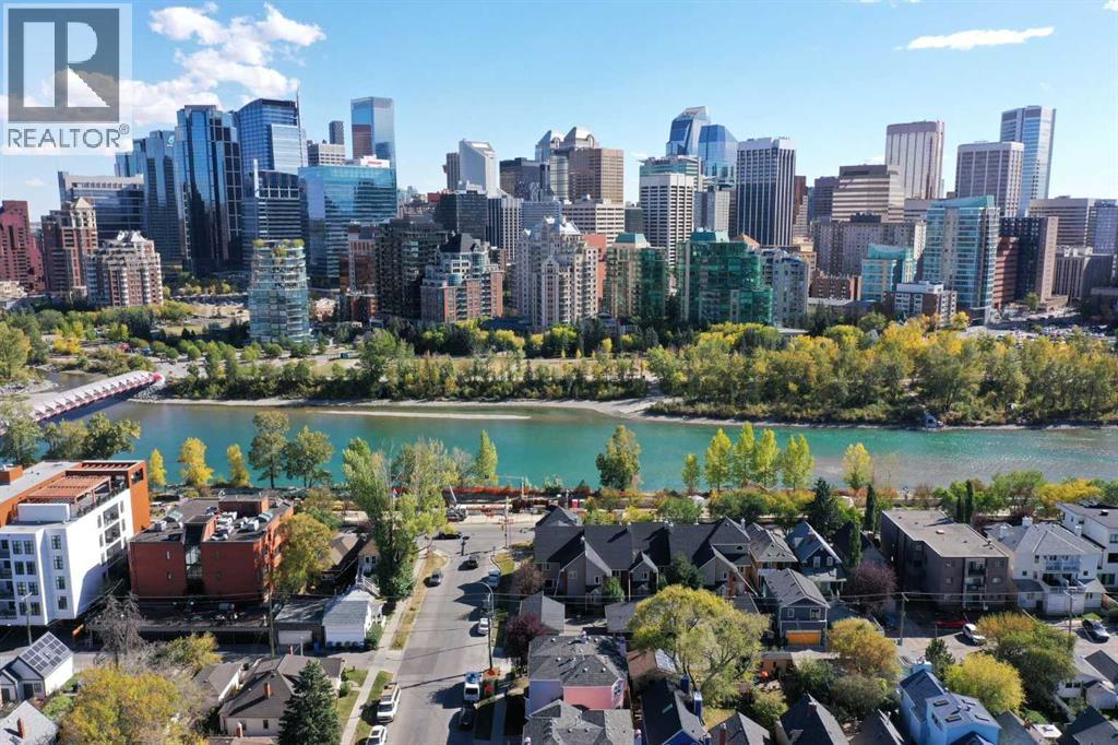 Single Family House for Sale in   Street NW Sunnyside Calgary 