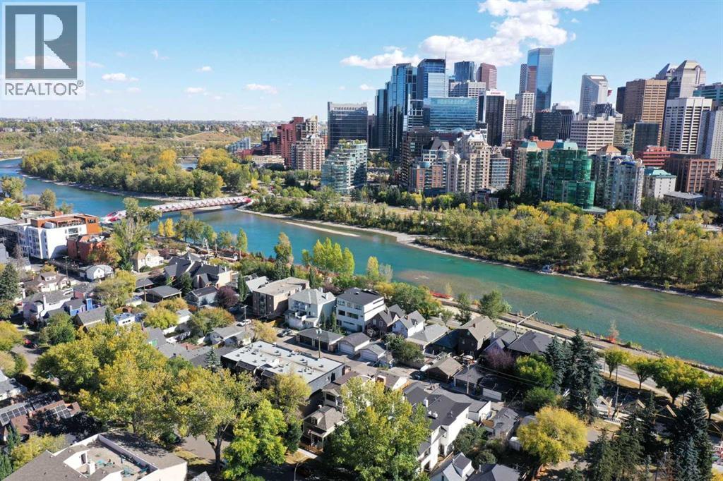 Single Family House for Sale in   Street NW Sunnyside Calgary 