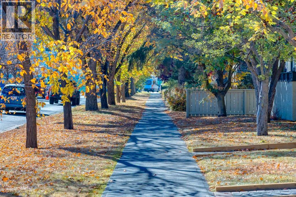 Single Family House for Sale in   Street NW Sunnyside Calgary 