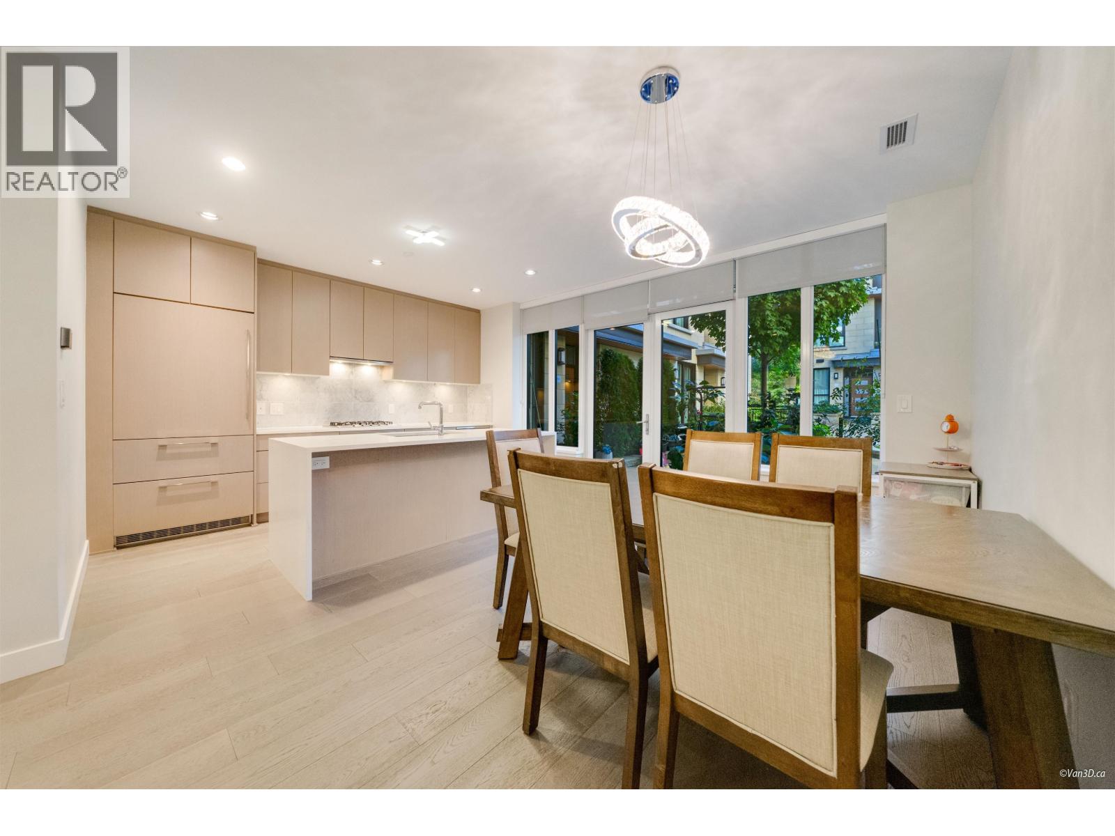 5336 UNIVERSITY BOULEVARD