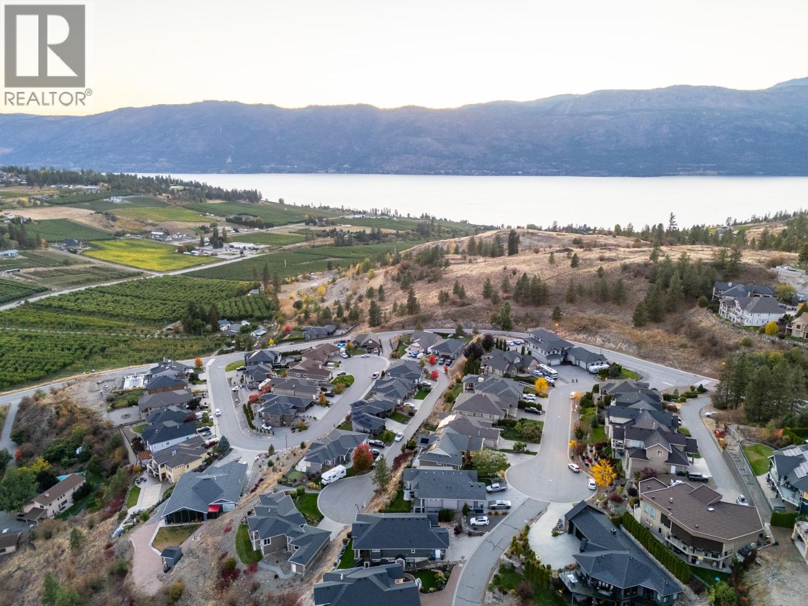  2591 Lake Breeze Court, Lake Country