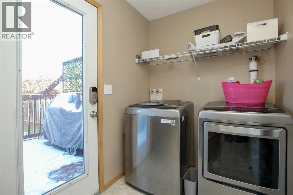 54 Ives Crescent, Red Deer