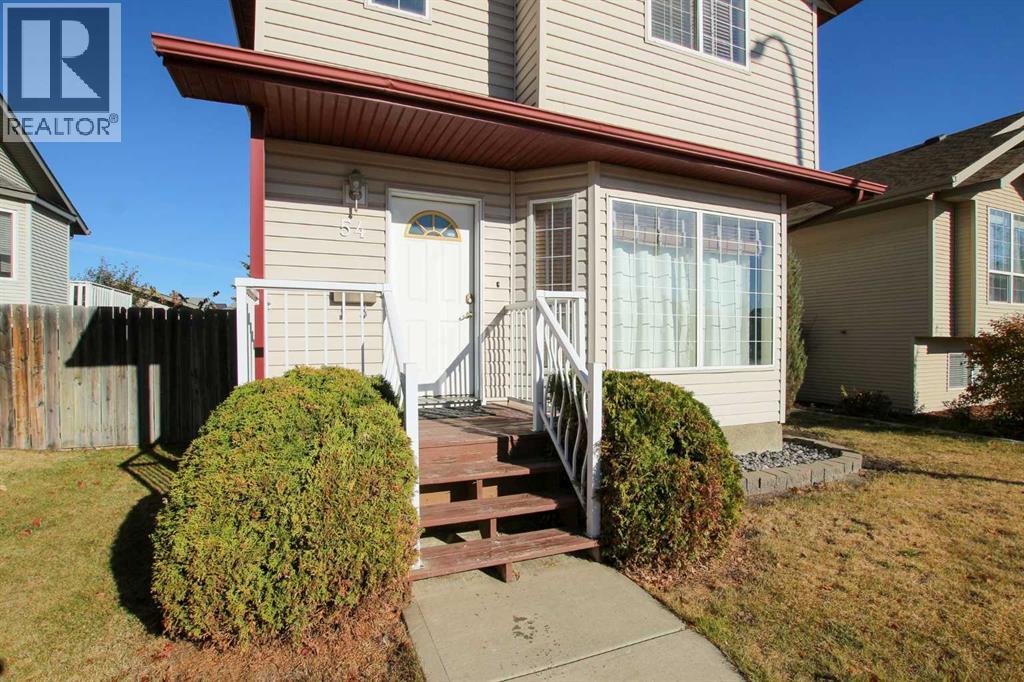54 Ives Crescent, Red Deer