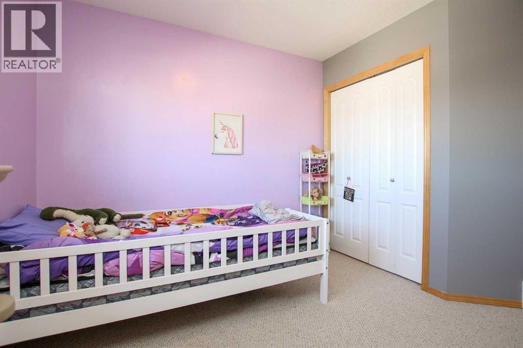 54 Ives Crescent, Red Deer