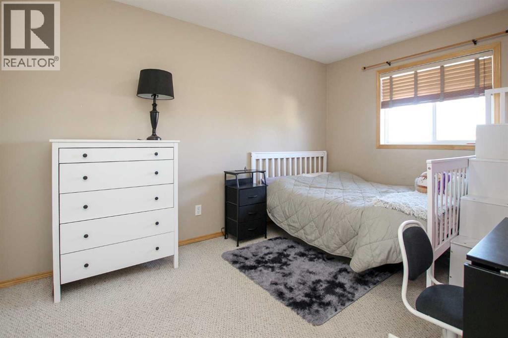 54 Ives Crescent, Red Deer