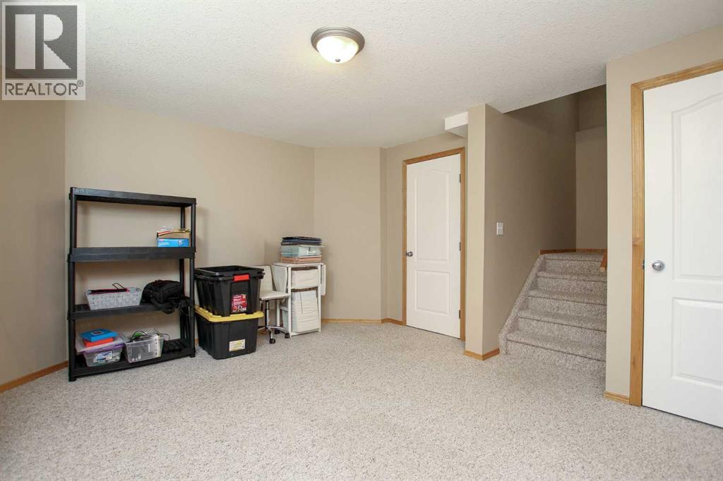 54 Ives Crescent, Red Deer