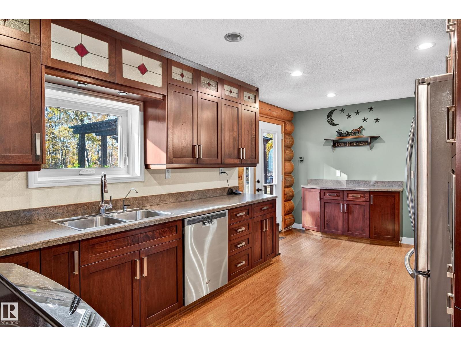 #4 51317 HGHWAY 60, Rural Parkland County