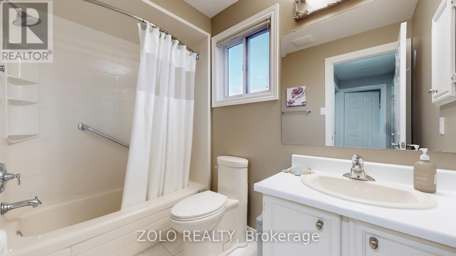 Single Family House for Sale in  LACEWOOD CRESCENT Brampton (Westgate) 