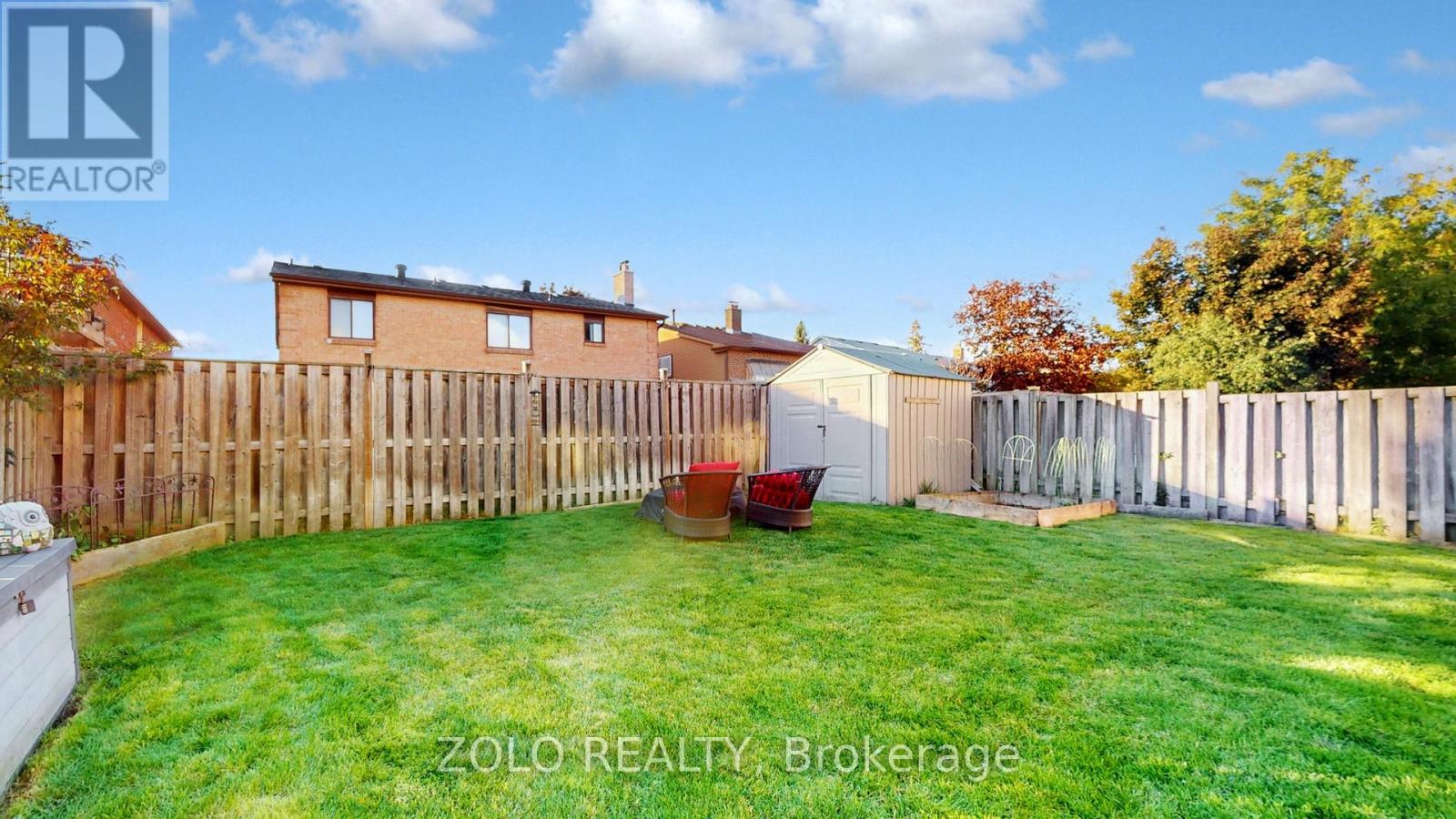 Single Family House for Sale in  LACEWOOD CRESCENT Brampton (Westgate) 