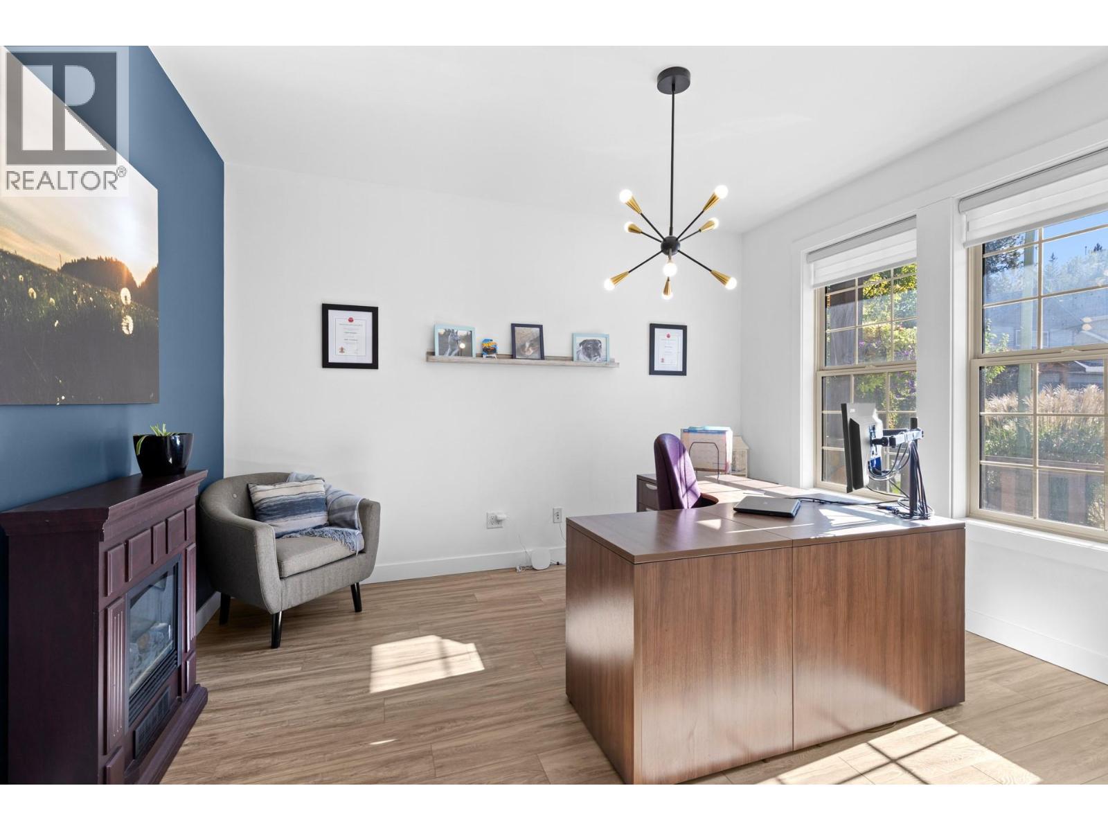  898 Paret Crescent, Kelowna