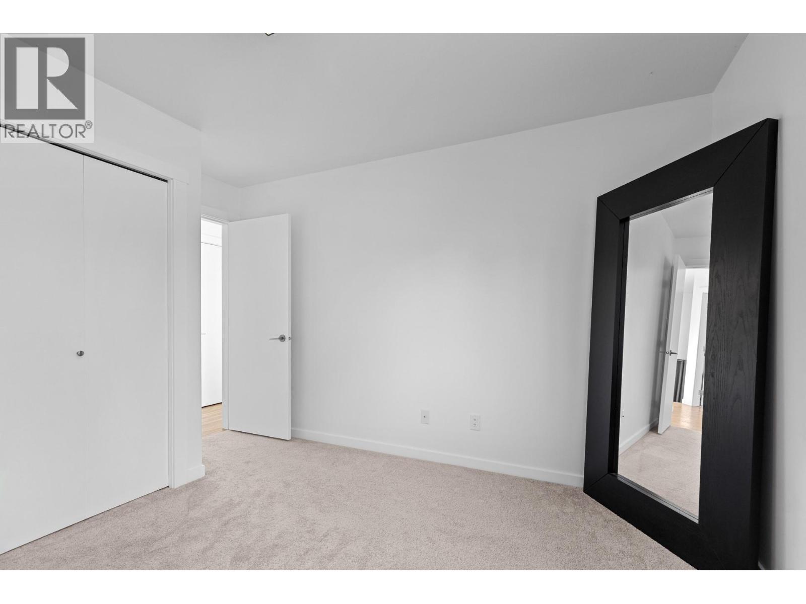  898 Paret Crescent, Kelowna