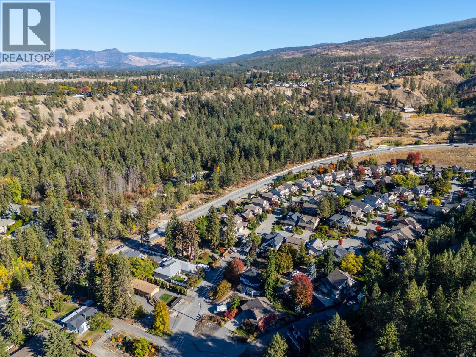  898 Paret Crescent, Kelowna