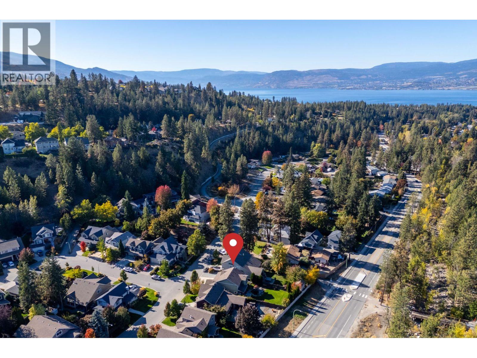  898 Paret Crescent, Kelowna