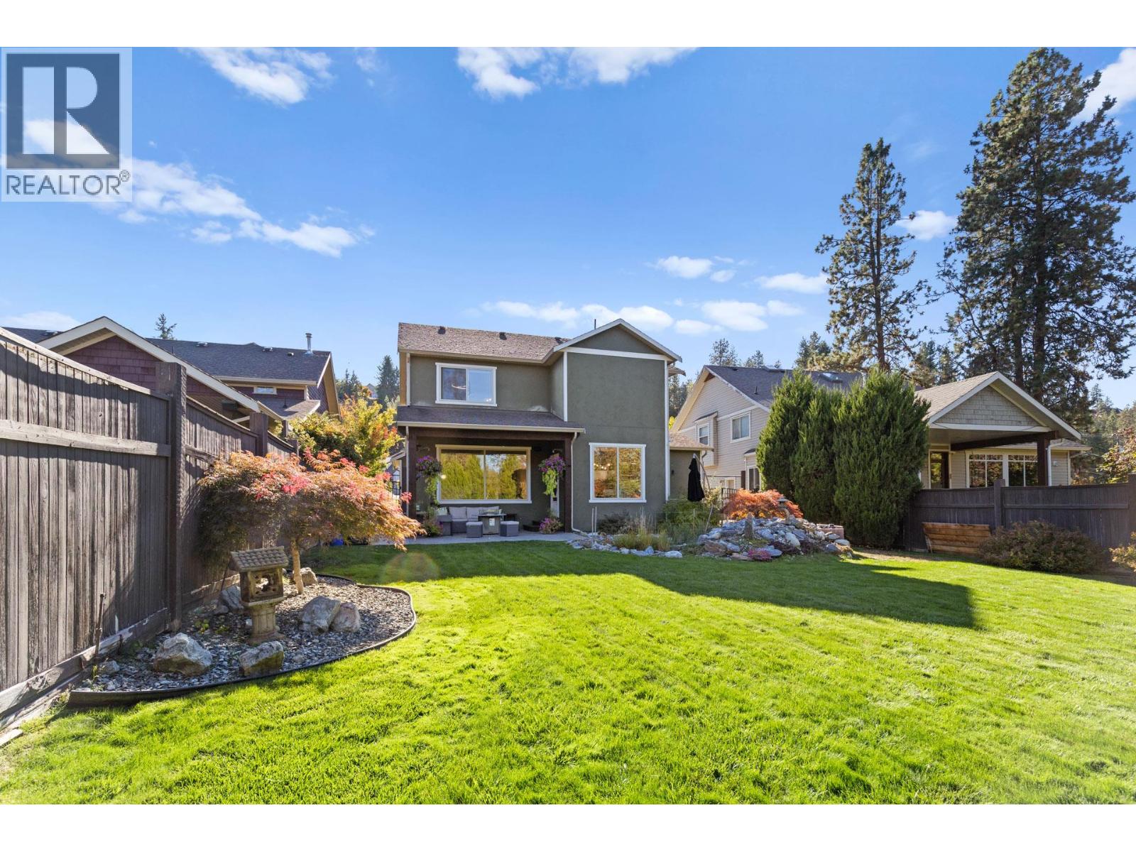  898 Paret Crescent, Kelowna