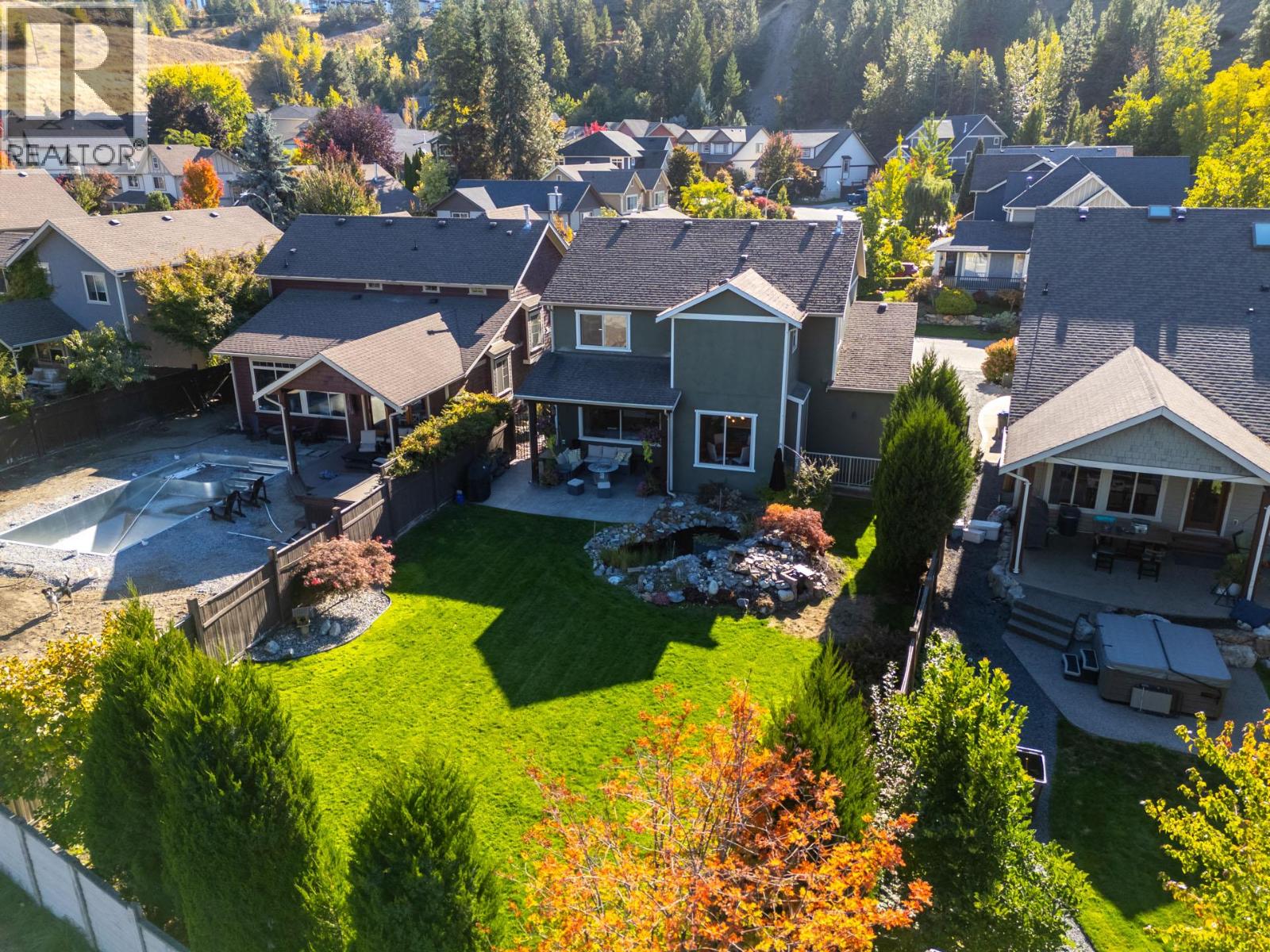  898 Paret Crescent, Kelowna