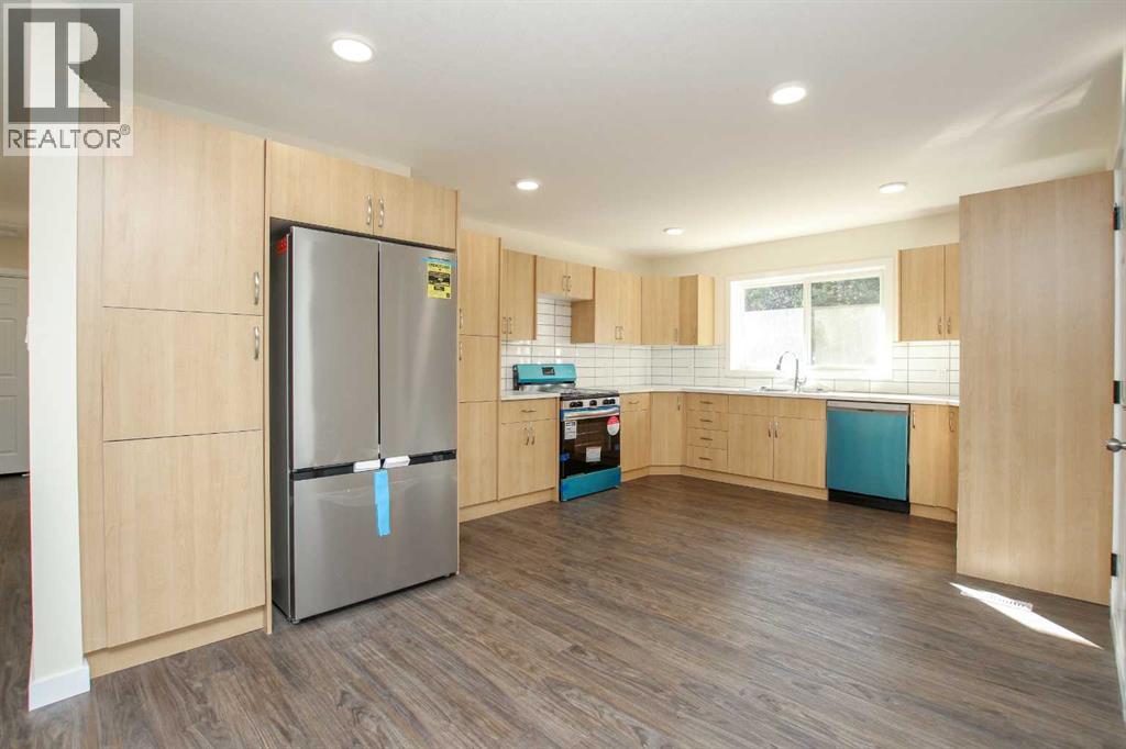 27 Gregson Crescent, Red Deer