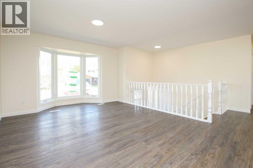 27 Gregson Crescent, Red Deer