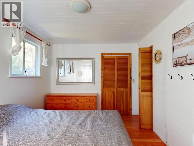 2742 VANCOUVER BLVD - 12