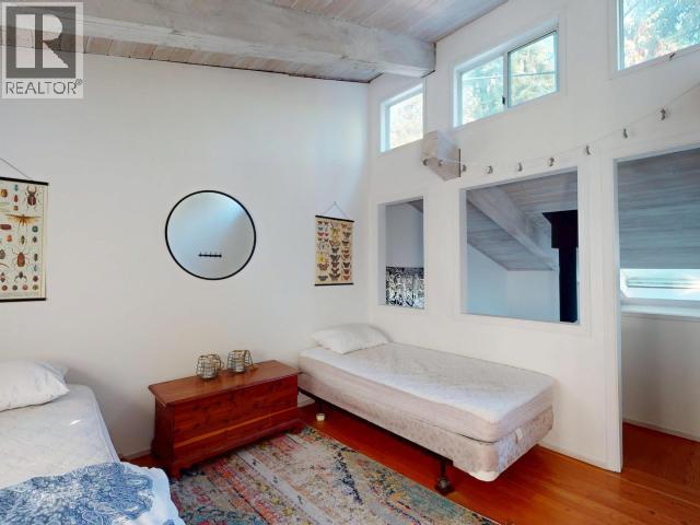 2742 VANCOUVER BLVD, Savary Island