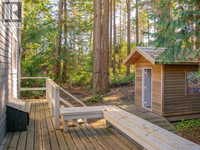 2742 VANCOUVER BLVD, Savary Island