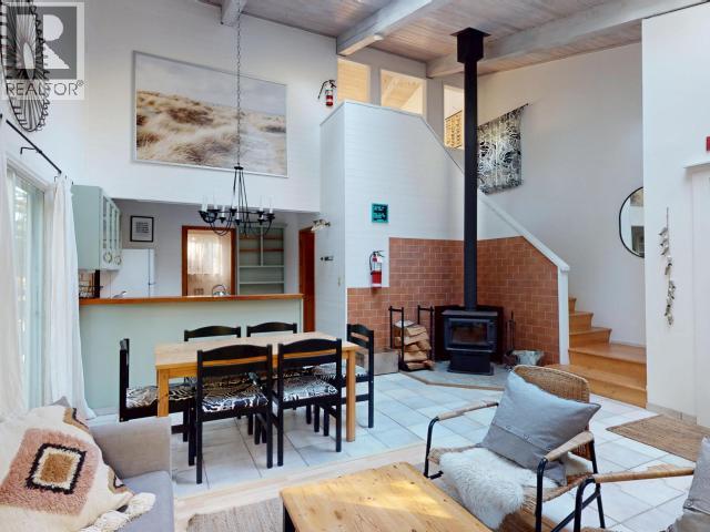 2742 VANCOUVER BLVD, Savary Island