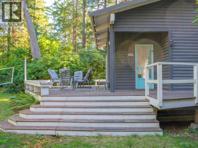 2742 VANCOUVER BLVD, Savary Island