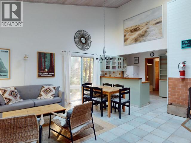 2742 VANCOUVER BLVD, Savary Island