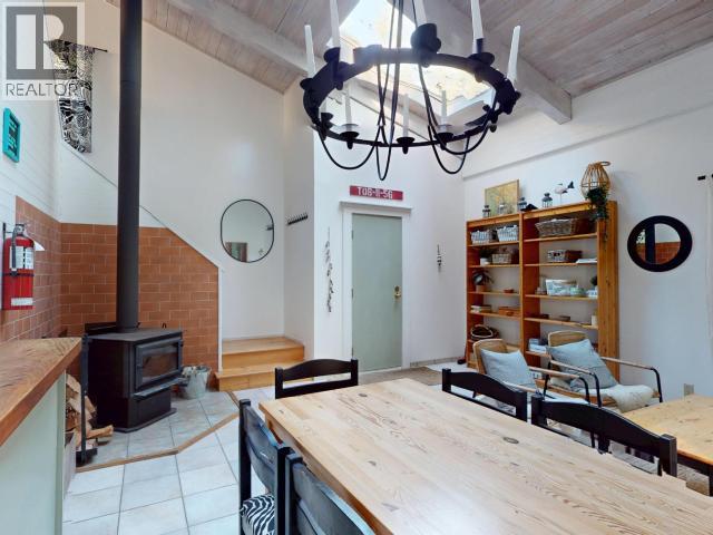 2742 VANCOUVER BLVD, Savary Island