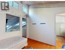 2742 Vancouver Blvd, Savary Island, BC V0N2G0 Photo 14