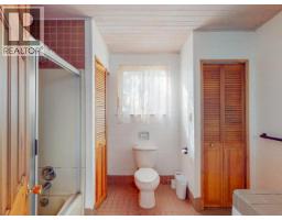 2742 Vancouver Blvd, Savary Island, BC V0N2G0 Photo 9