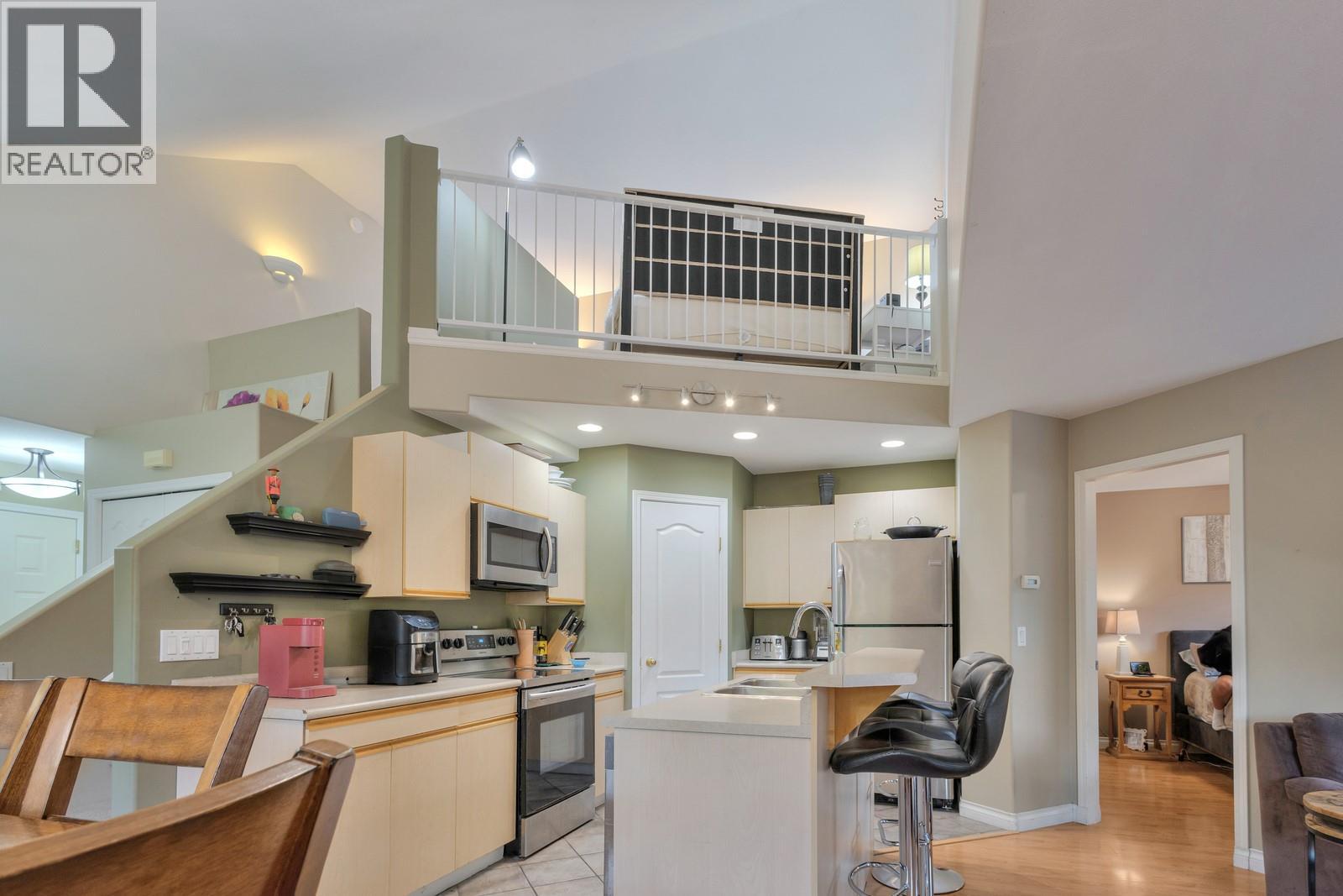  100 Verna Court, Kelowna