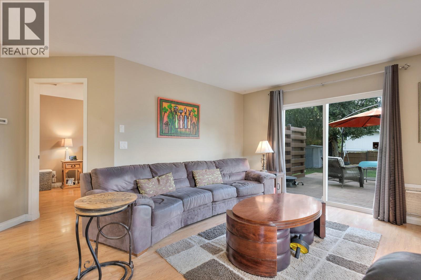  100 Verna Court, Kelowna