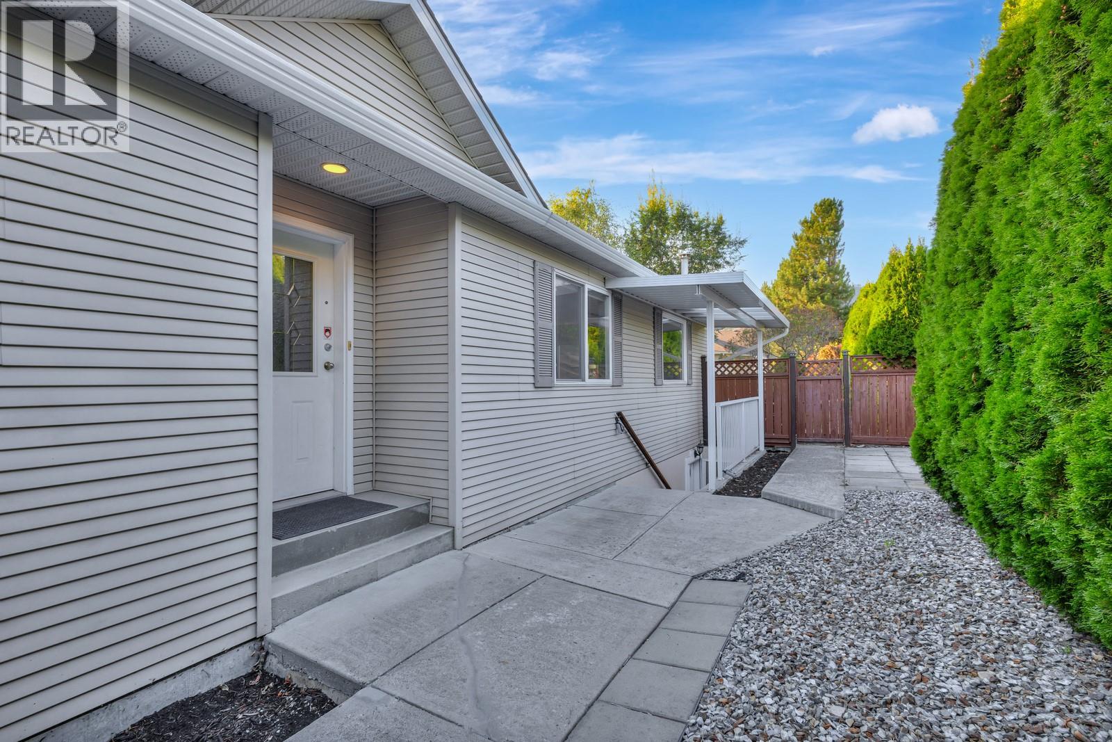  100 Verna Court, Kelowna